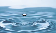 Wasserfilter sauberes Trinkwasser Regentropfen